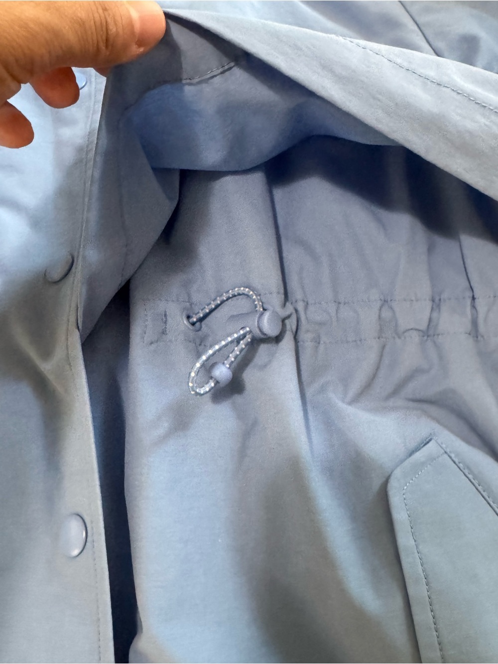 J.Crew Re-Imagined Women’s Blue Hooded Rain Coat Snap/Zip Mid-Length M - Picture 7 of 15